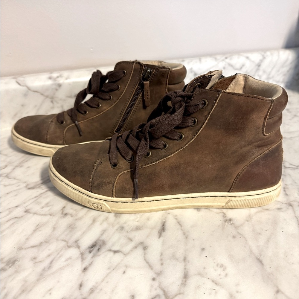 UGG Women’s Gradie Trainer Brown High-Top Sneakers Size 7.5 - Picture 4 of 10